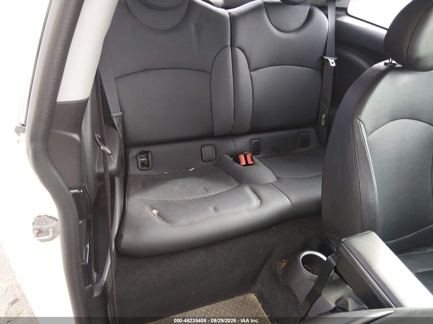 2010 MINI COOPER S · Фото 8