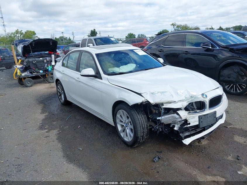 Vin: wba8e5g58hnu41261, lot: 46735533, bmw 320i xdrive 2017 img_1