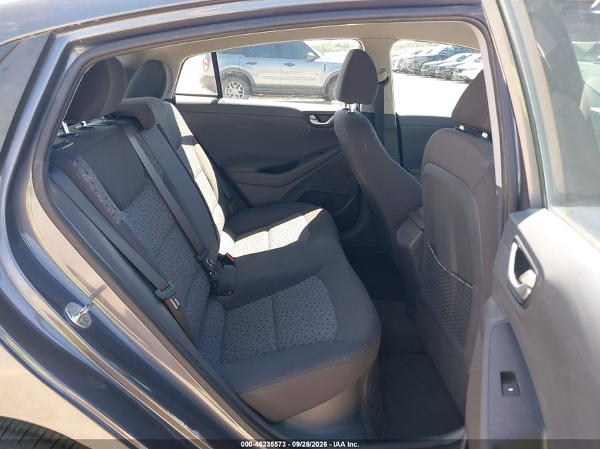 HYUNDAI IONIQ HYBRID 2018 VIN KMHC65LC6JU100513