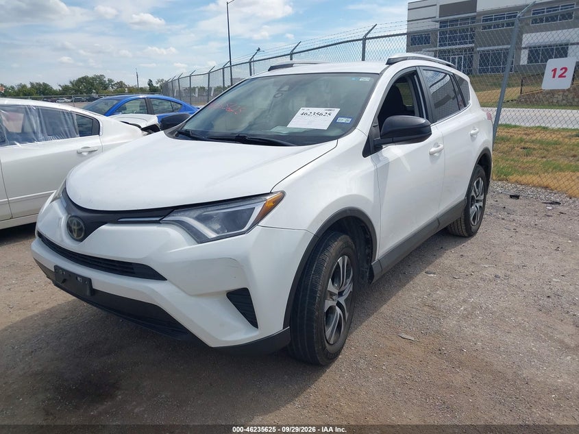 Vin: jtmzfrev6jj194544, lot: 46735619, toyota rav4 le 20182