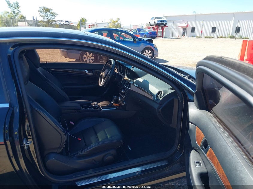 2014 MERCEDES-BENZ C 250 auction photo 5