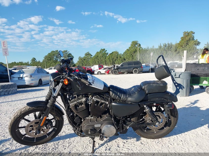 HARLEY-DAVIDSON XL883 2022