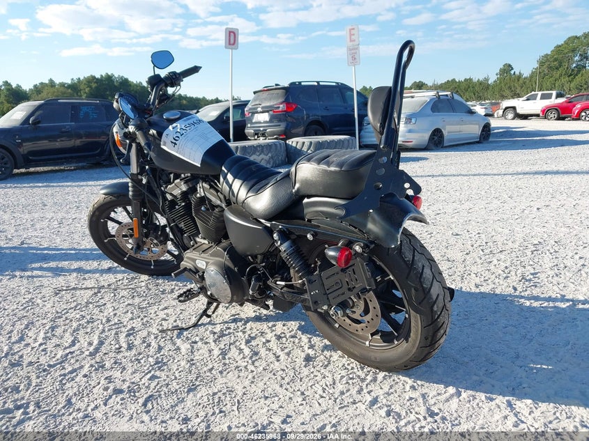 HARLEY-DAVIDSON XL883 2022