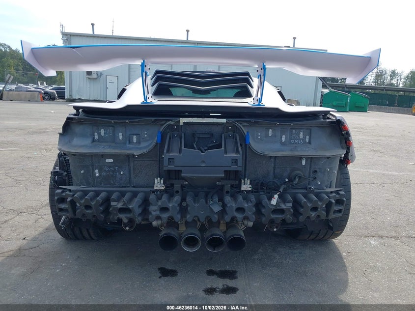 CHEVROLET CORVETTE - zdjęcie 17