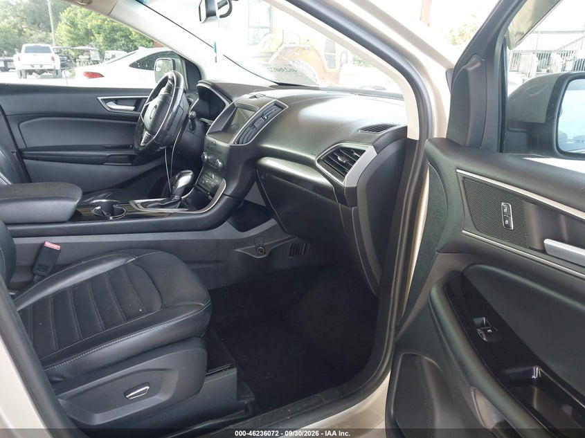 Фото 5 - FORD EDGE