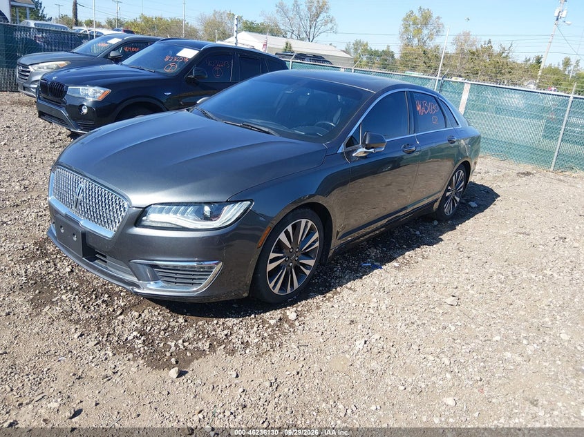 2018 Lincoln Mkz Reserve, Right Front, IAAI, VIN 3LN6L5F97JR609748 — photo 2
