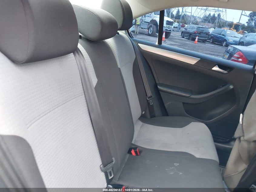 VOLKSWAGEN JETTA 2017 VIN 3VW2B7AJ0HM334392