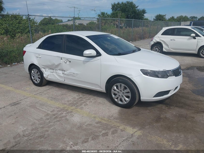 Vin: knafu4a27b5353134, lot: 46736298, kia forte ex 2011 img_1
