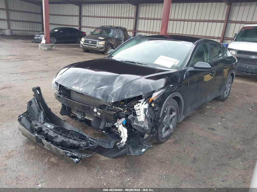 Vin: 3kpft4de0se093062, lot: 46736454, kia k4 lxs 20252