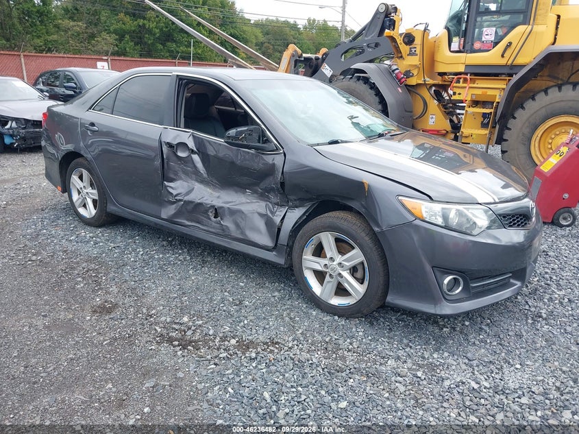 TOYOTA CAMRY 2014. Lot# 46236482. VIN 4T1BF1FK5EU823475. Photo 1