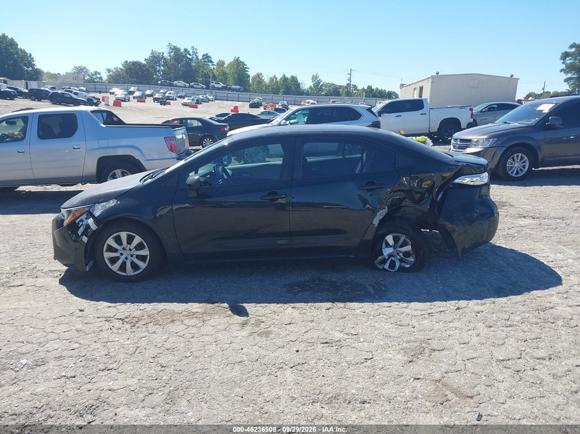 TOYOTA COROLLA - zdjęcie 14
