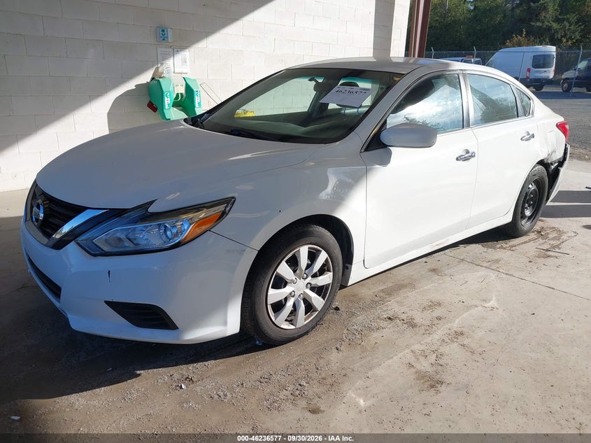 2017 Nissan Altima 2.5 S, Left Rear, IAAI, VIN 1N4AL3AP8HN352207 — photo 2