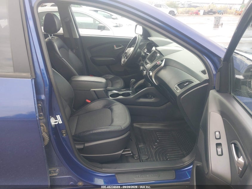 2011 HYUNDAI TUCSON auction photo 5