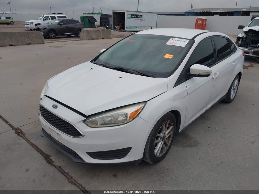 2015 Ford Focus Se, Удар спереди, IAAI, VIN 1FADP3F26FL205889 — фото 2