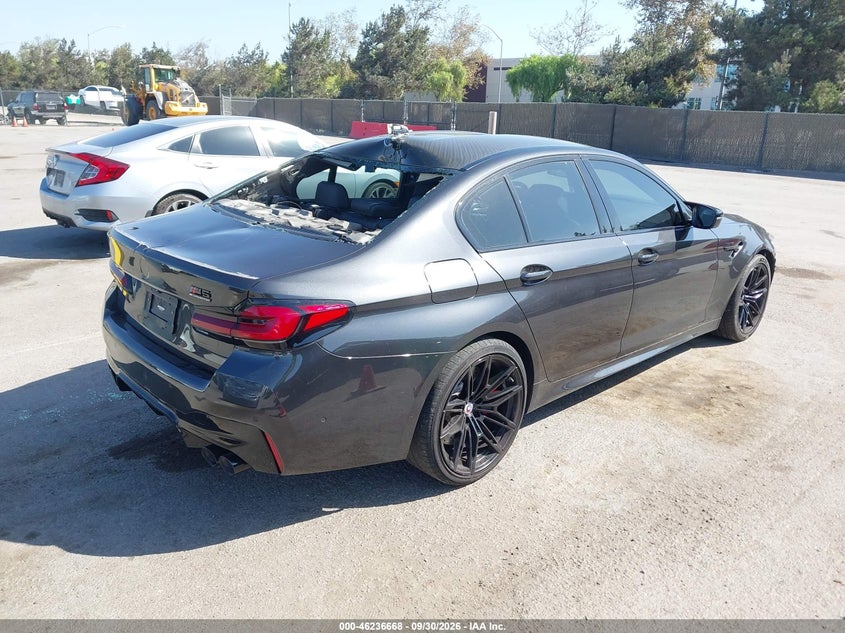 BMW M5 - zdjęcie 4