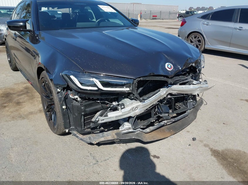 BMW M5 - zdjęcie 17