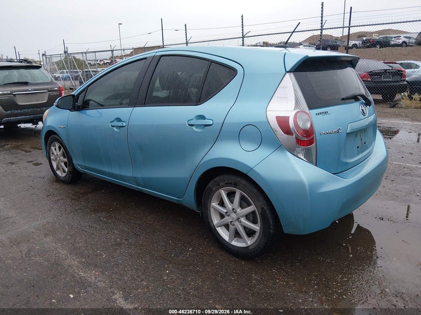 Vin: jtdkdtb32d1045009, lot: 46736704, toyota prius c three 20133