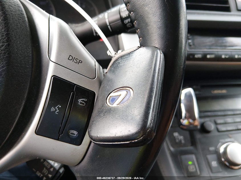 2012 LEXUS CT 200H PREMIUM · Фото 11