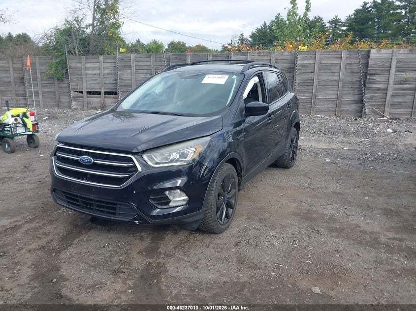 2017 Ford Escape Se, Right Side, IAAI, VIN 1FMCU9GD5HUD90320 — photo 2