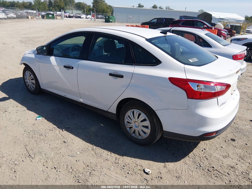 FORD FOCUS 2013 VIN 1FADP3E2XDL379642