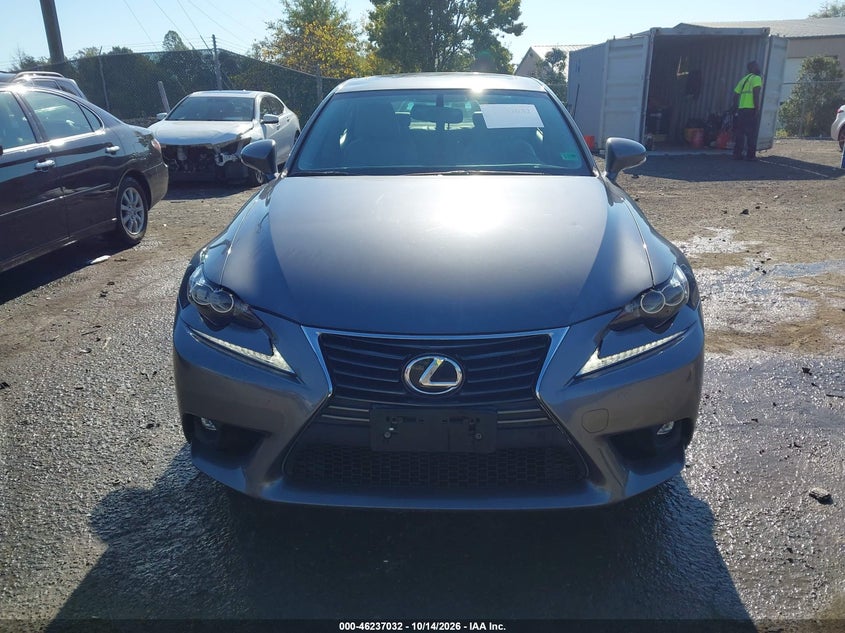 LEXUS IS 250 - zdjęcie 13