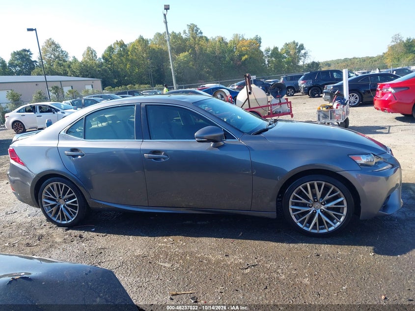 LEXUS IS 250 - zdjęcie 14