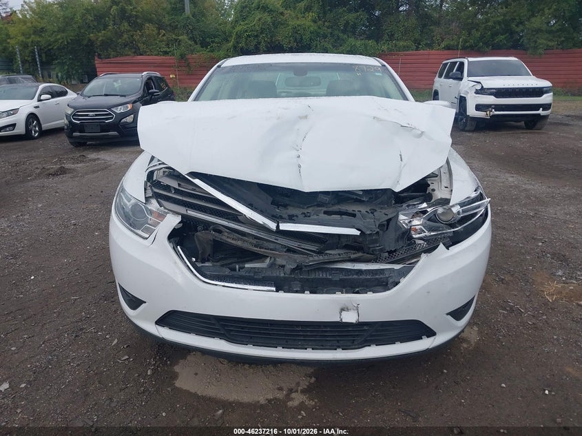 FORD TAURUS 2018 VIN 1FAHP2E86JG138729