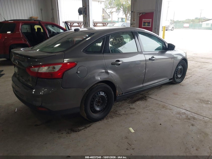 Vin: 1fadp3f26dl292500, lot: 46737239, ford focus se 20134