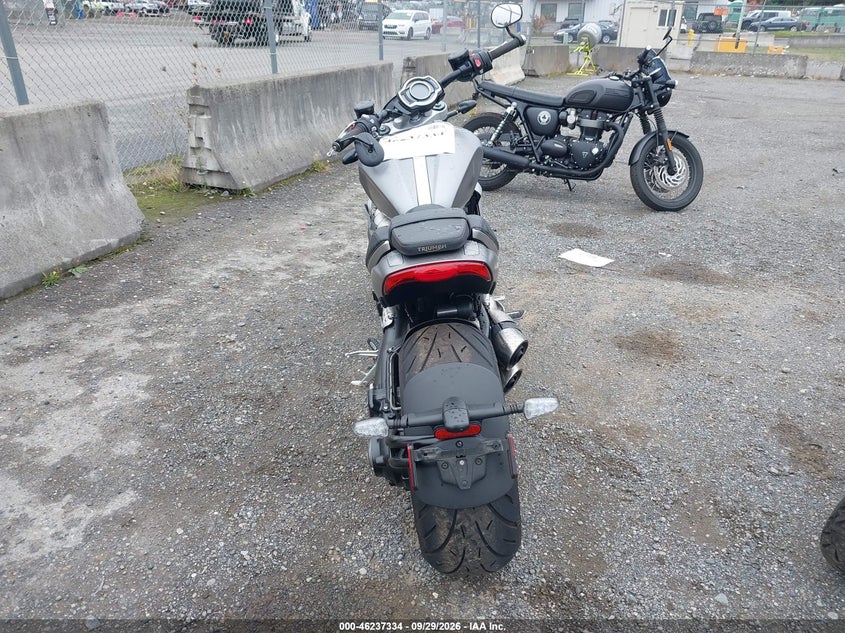 TRIUMPH ROCKET 3 2023