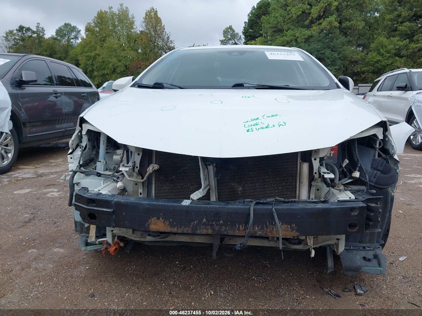 TOYOTA COROLLA - zdjęcie 13