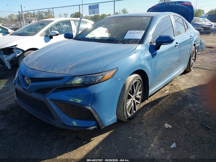 TOYOTA CAMRY - zdjęcie 2