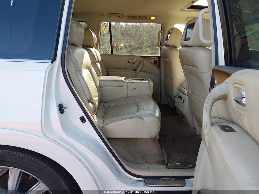 2014 INFINITI QX80 · Photo 8