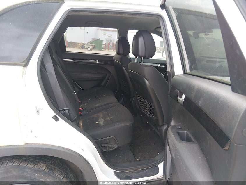 KIA SORENTO 2014 VIN 5XYKT3A68EG539861