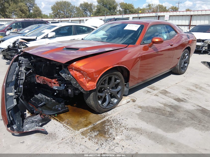 Vin: 2c3cdzag6lh239722, lot: 46737739, dodge challenger sxt 20202