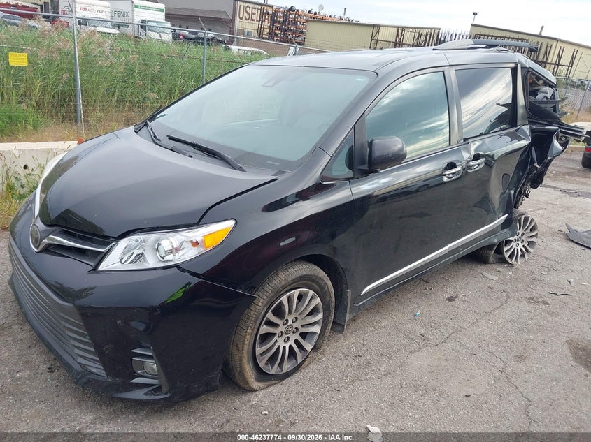 Vin: 5tdyz3dc1js951451, lot: 46737768, toyota sienna xle 8 passenger 20182
