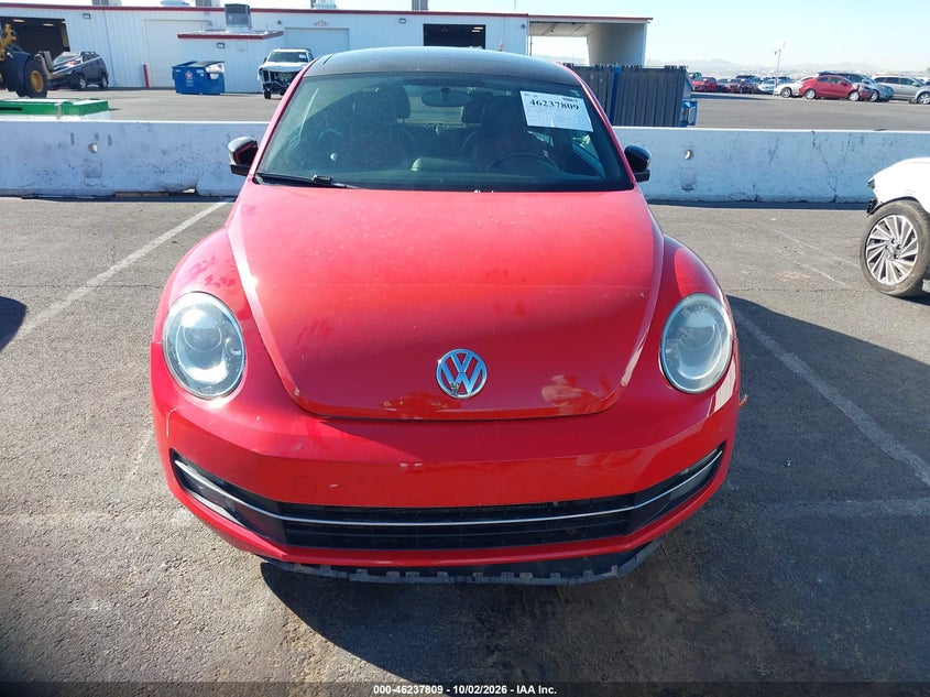 VOLKSWAGEN BEETLE 2013 VIN 3VWVA7AT3DM607384