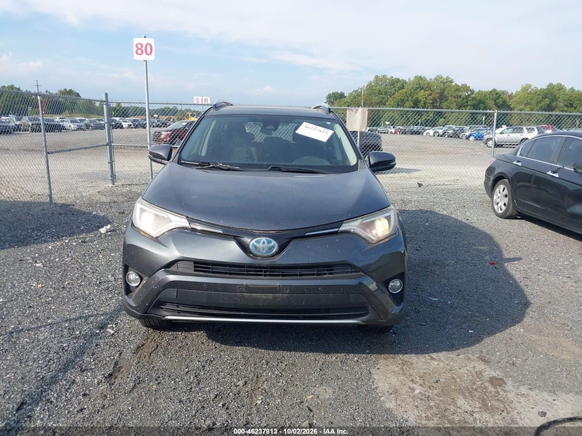 TOYOTA RAV4 HYBRID - zdjęcie 12