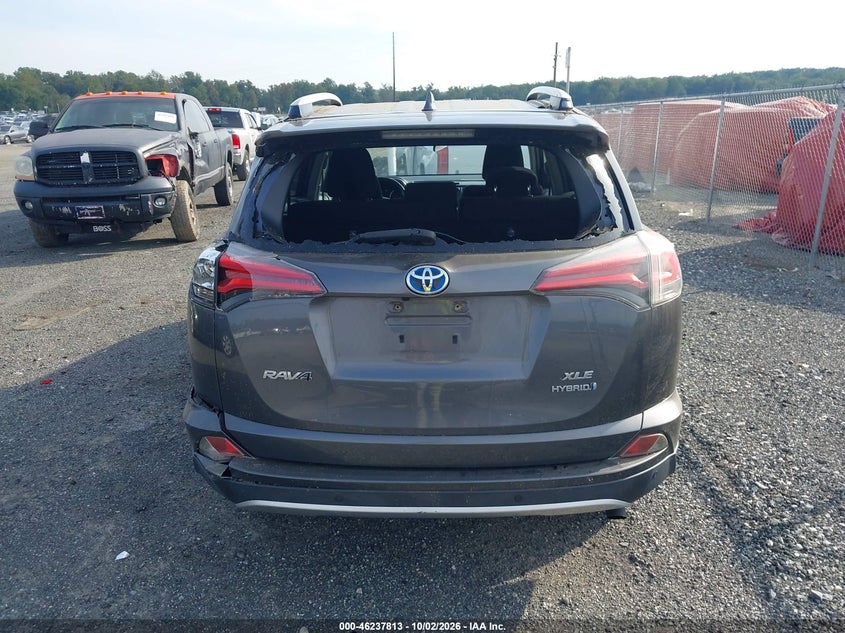 TOYOTA RAV4 HYBRID - zdjęcie 16