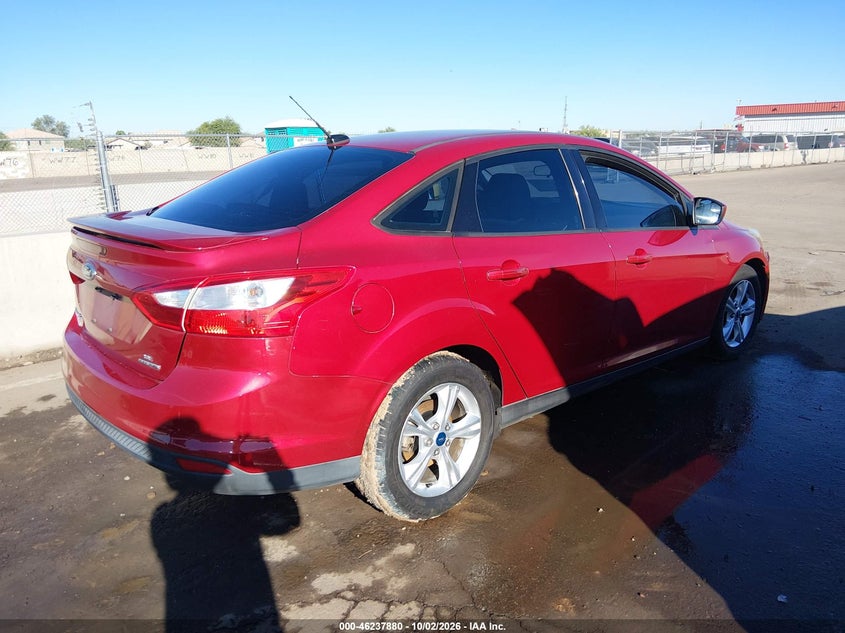 Vin: 1fahp3f21cl468160, lot: 46737874, ford focus se 20124