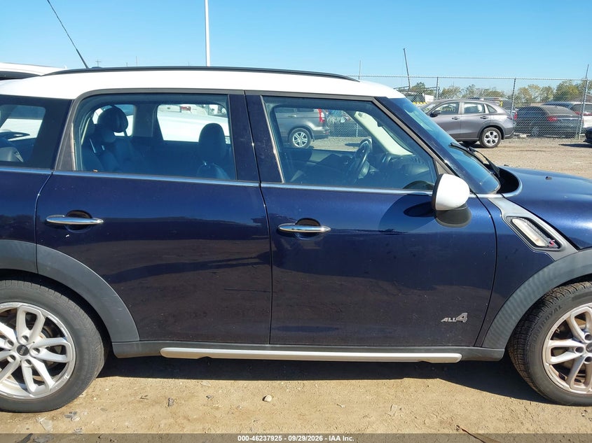 2016 MINI COUNTRYMAN COOPER S · Фото 14