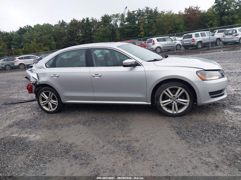 2014 VOLKSWAGEN PASSAT 2.0L TDI SE · Фото 13