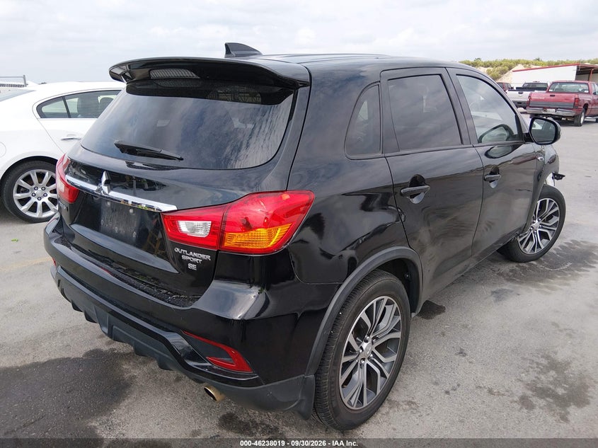 2019 MITSUBISHI OUTLANDER SPORT 2.0 SE · Фото 4