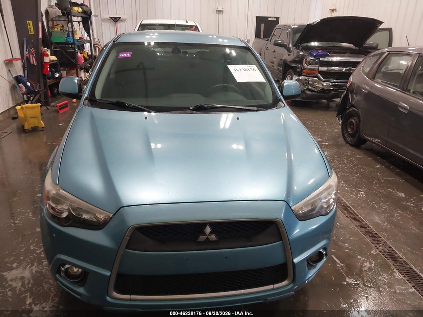 2012 MITSUBISHI OUTLANDER SPORT SE · Фото 12