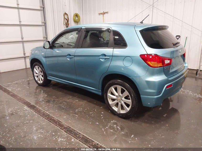2012 MITSUBISHI OUTLANDER SPORT SE · Фото 3