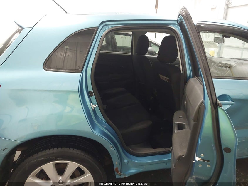 2012 MITSUBISHI OUTLANDER SPORT SE · Фото 8