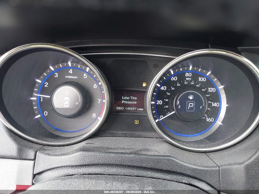 HYUNDAI SONATA 2011 VIN 5NPEC4AC6BH114846