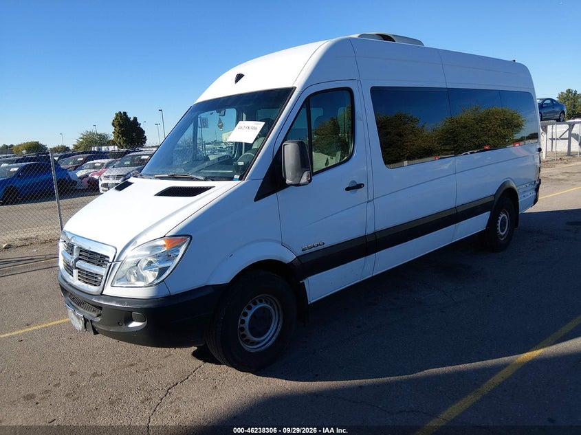 2008 DODGE SPRINTER WAGON 2500 · Фото 2