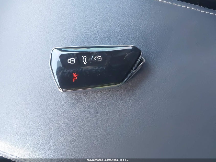 VOLKSWAGEN ID.4 2023 VIN 1V2BMPE8XPC058581
