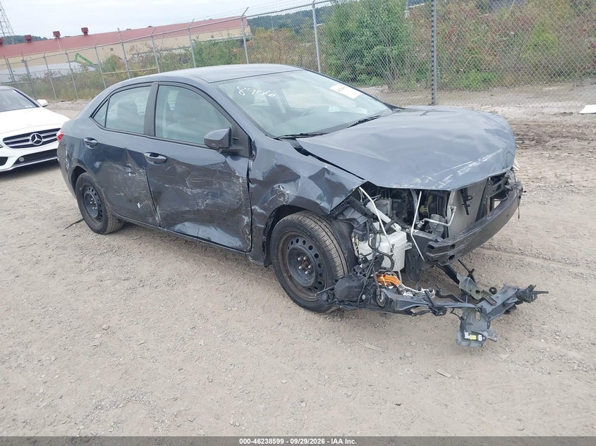 TOYOTA COROLLA - zdjęcie 1