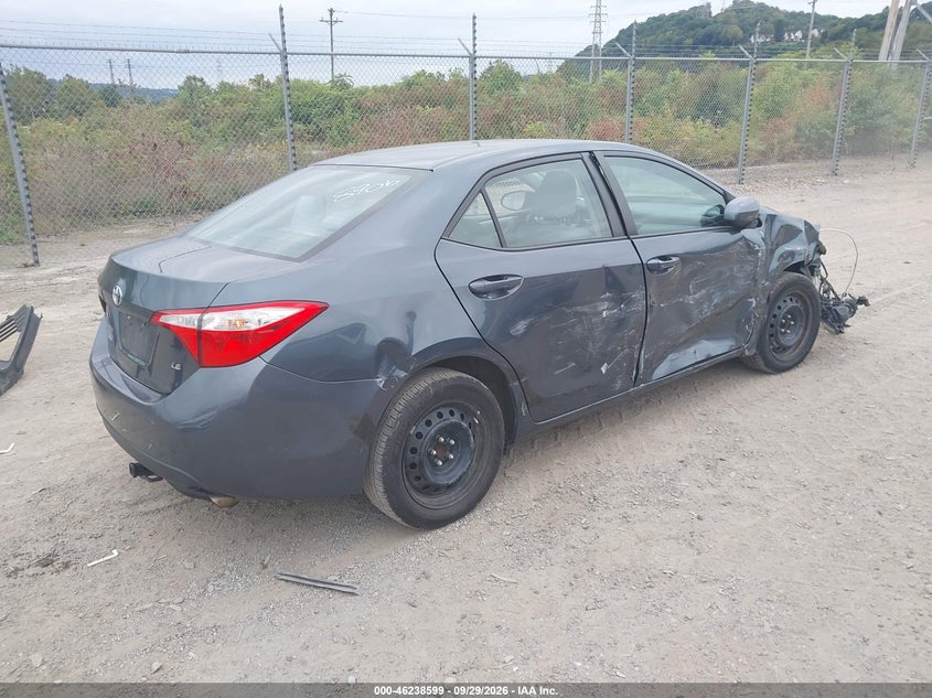 TOYOTA COROLLA - zdjęcie 4